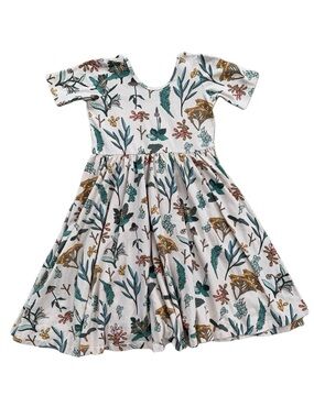 Alice + Ames Size 8 The Short Sleeve Ballet Twirl Dress in Herbal Study Plants